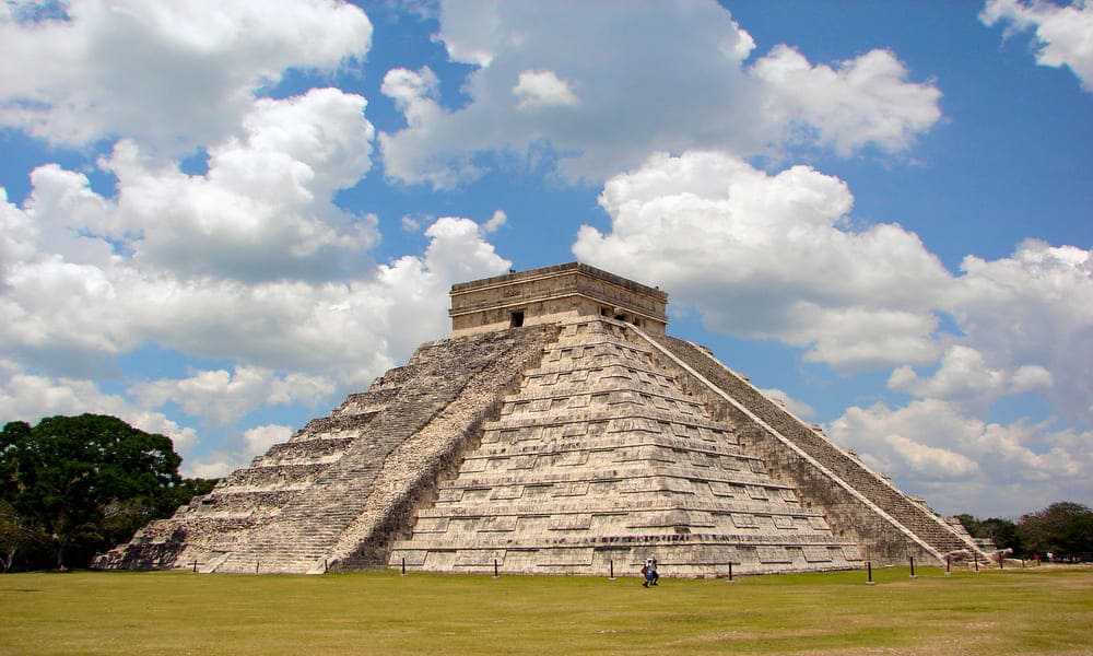 Candi Chichen Itza Keajaiban Arkeologi Meksiko