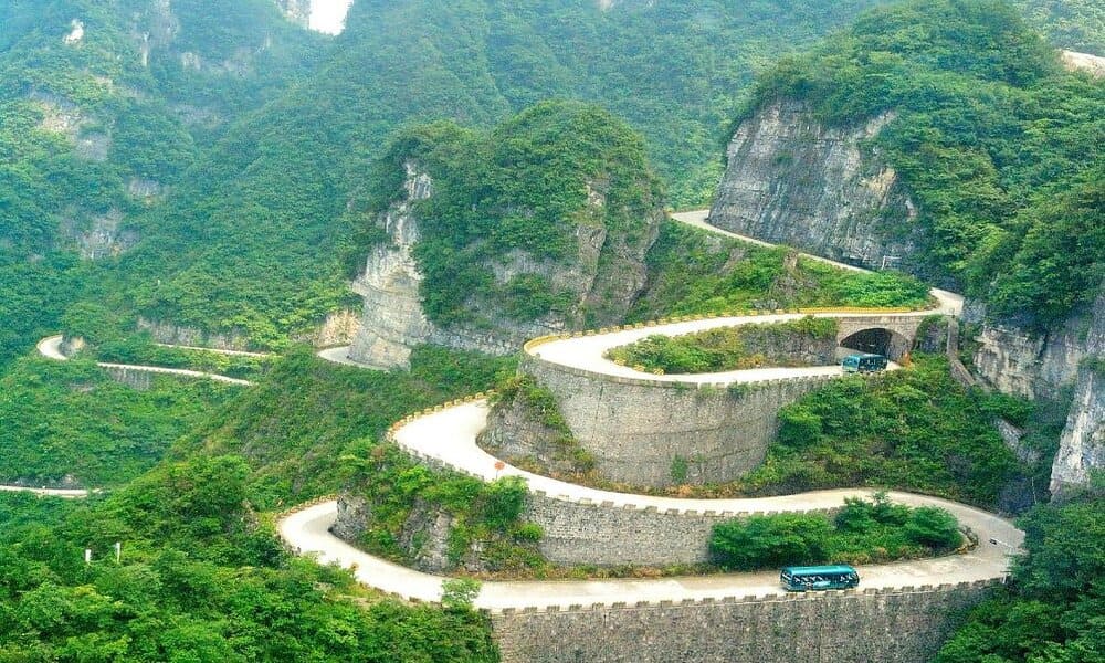 Gua Tianmen Keajaiban Alam Di Cina