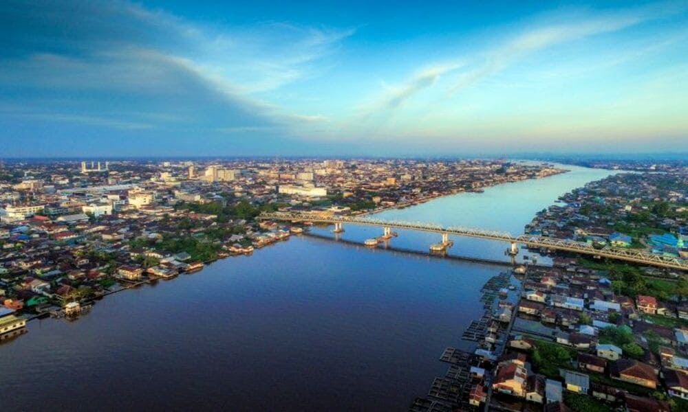 Sang Raja Dan Buaya Legenda Berharga Dari Kalimantan